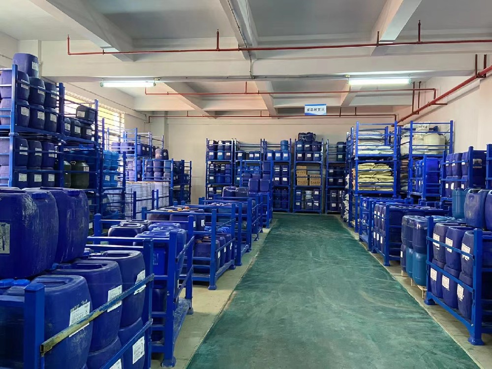 破乳劑源頭工廠綠森環(huán)保水處理藥劑廠家直銷